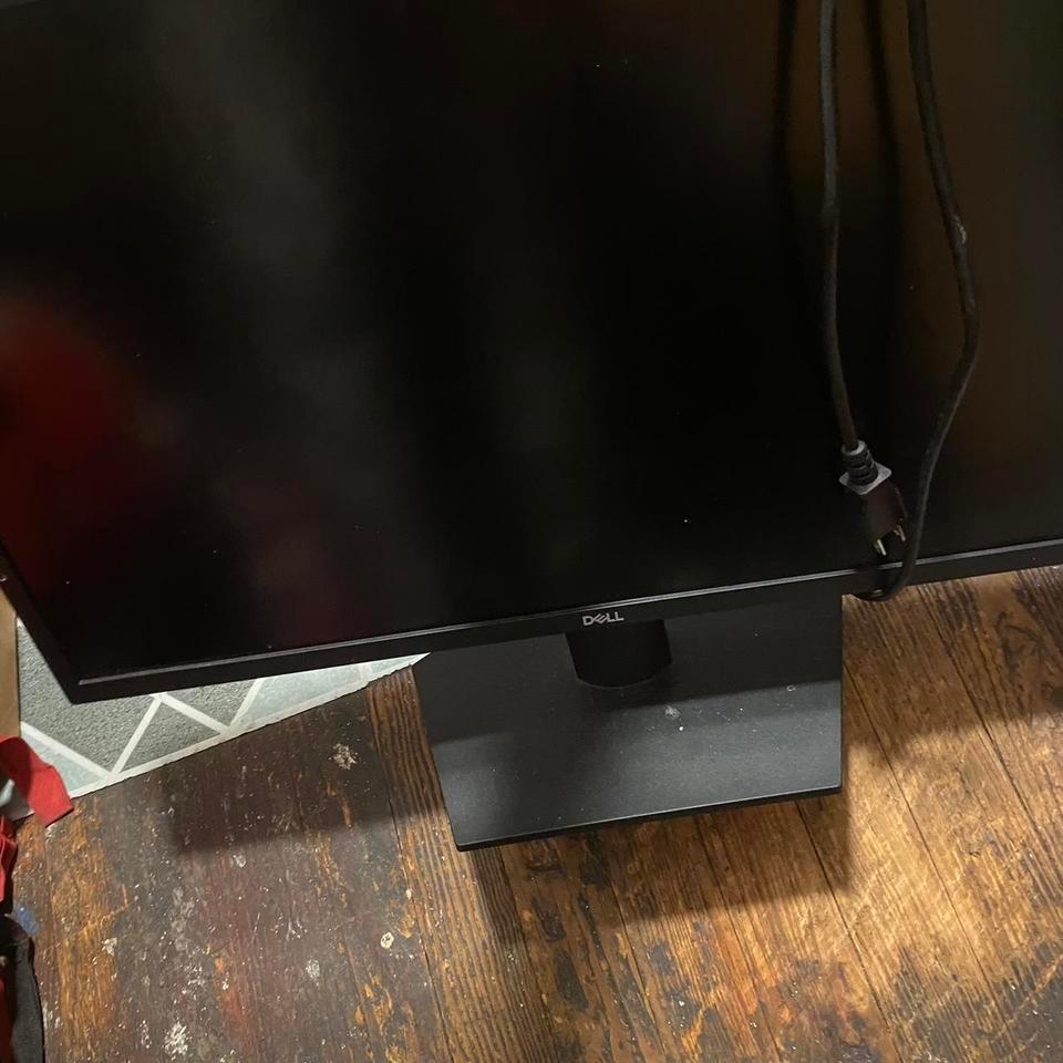 24 Inch Dell Monitor With