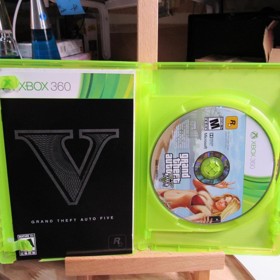 Grand Theft Auto V Gta 14cb 2