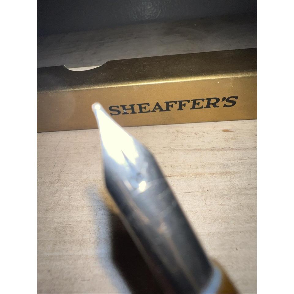 Vtg Lime Green Sheaffer 2