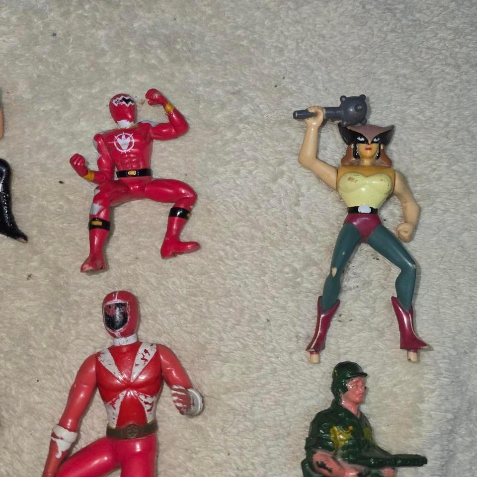 Lot Of 10 Vintage Figurines C892 5