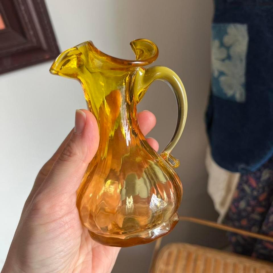 Small Yellowamber Vintage Pitcher Or A9a0