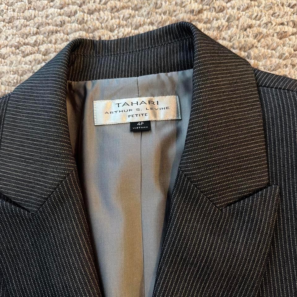 Tahari Arthur Levine Matching Pinstripe 262c 3
