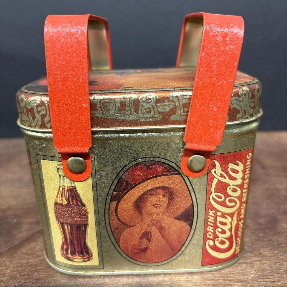 Coca Cola Vintage Style Tin Box 0dab