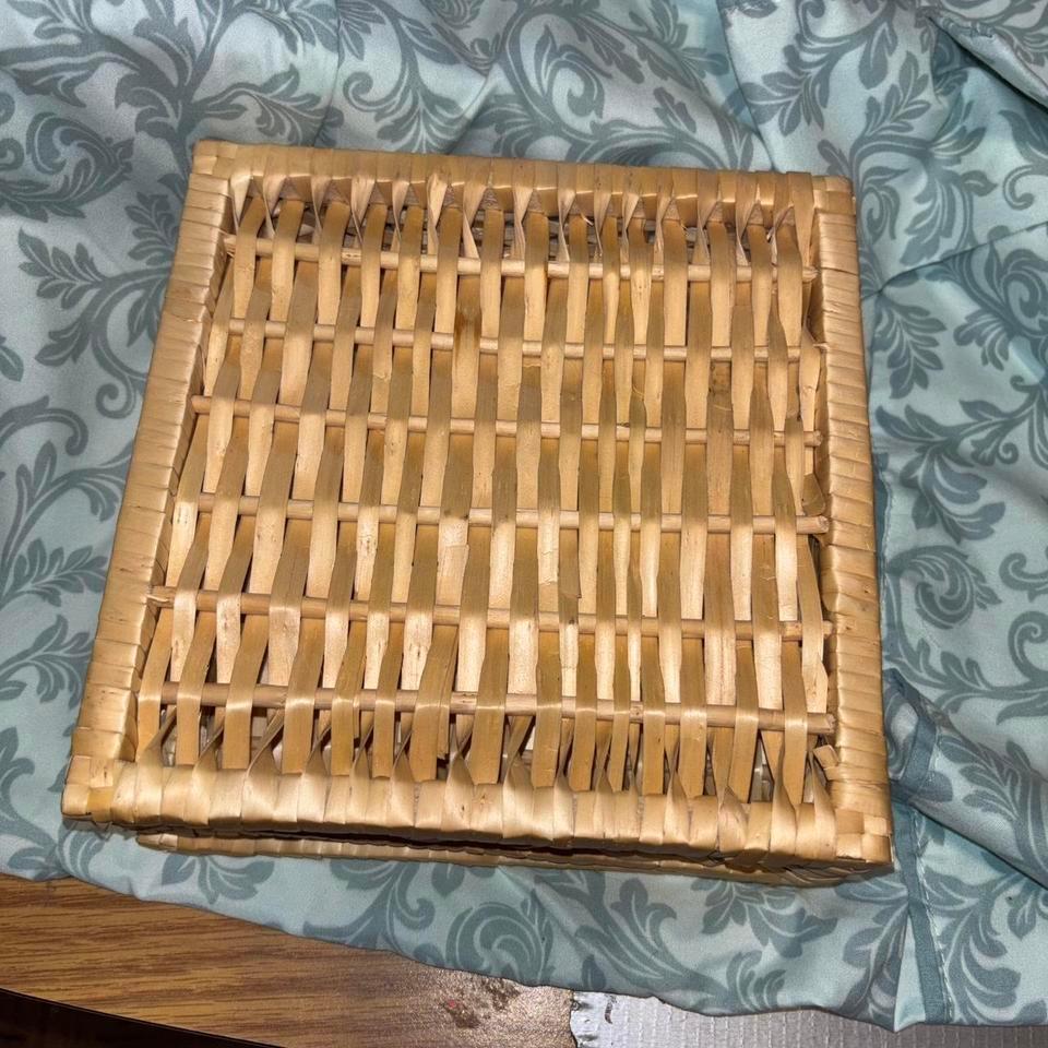 Tan And Cream Square Woven 3