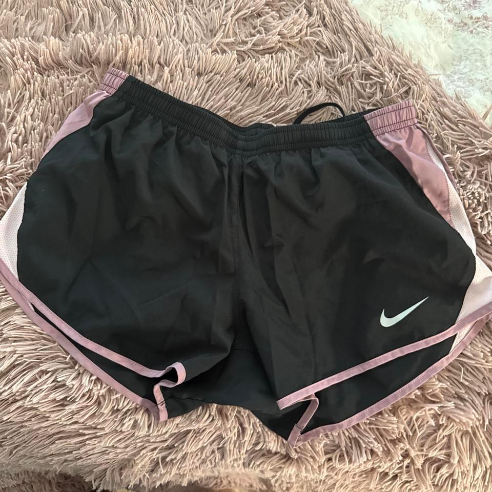 Nike Black And Pink Running E449