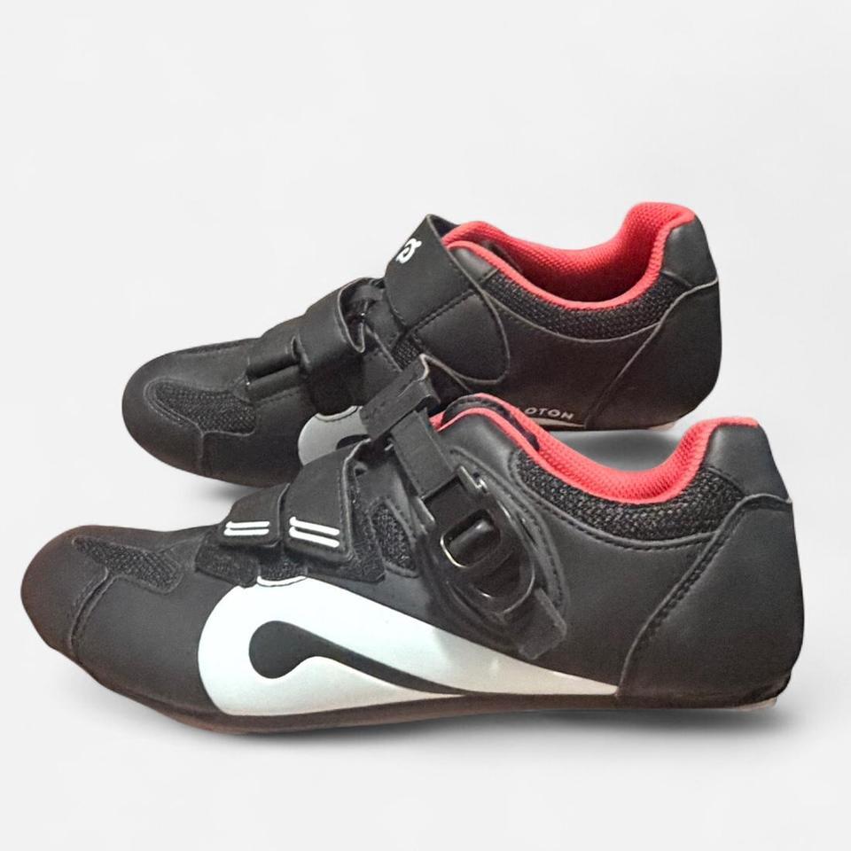Peloton Black Cycling Shoes Size F242