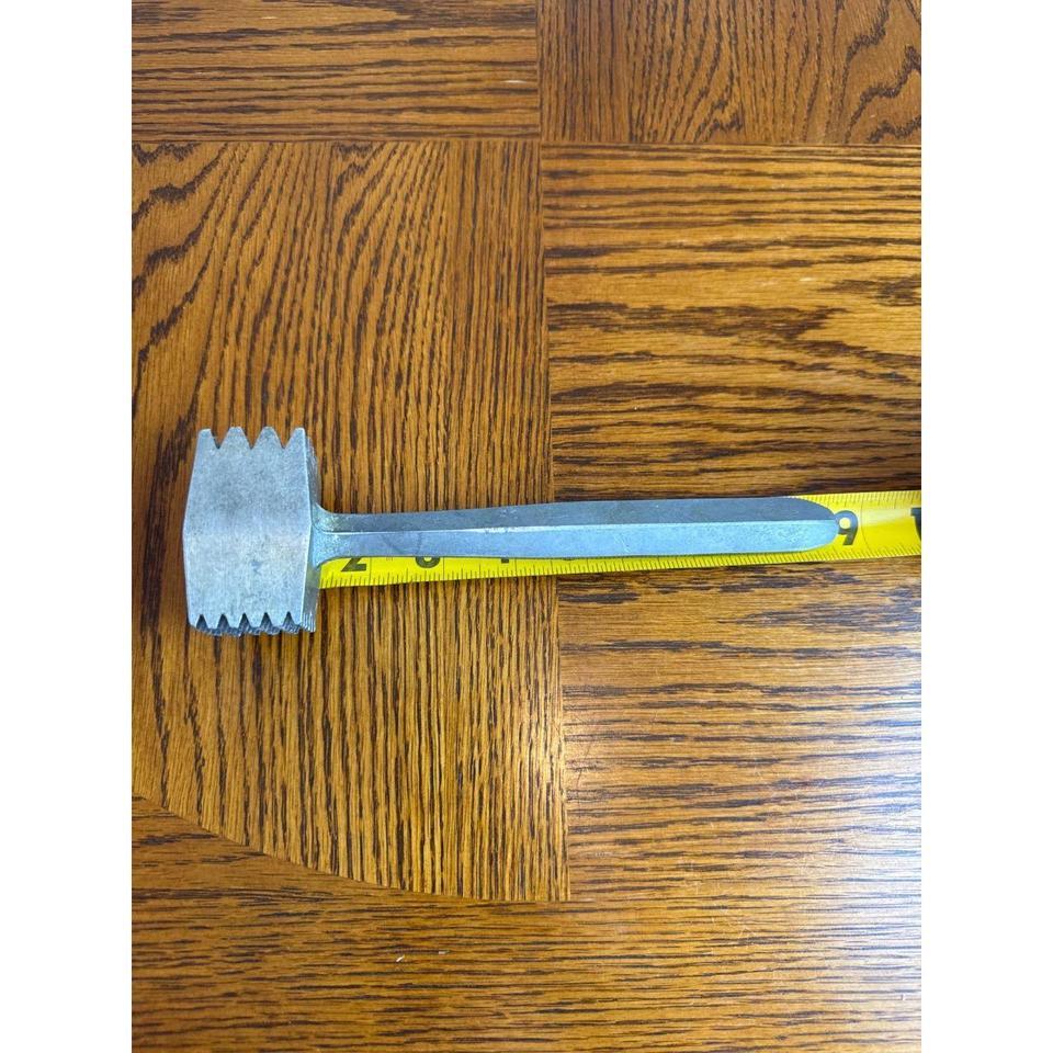 Vintage Mallet Meat Tenderizer Pounder E979 4