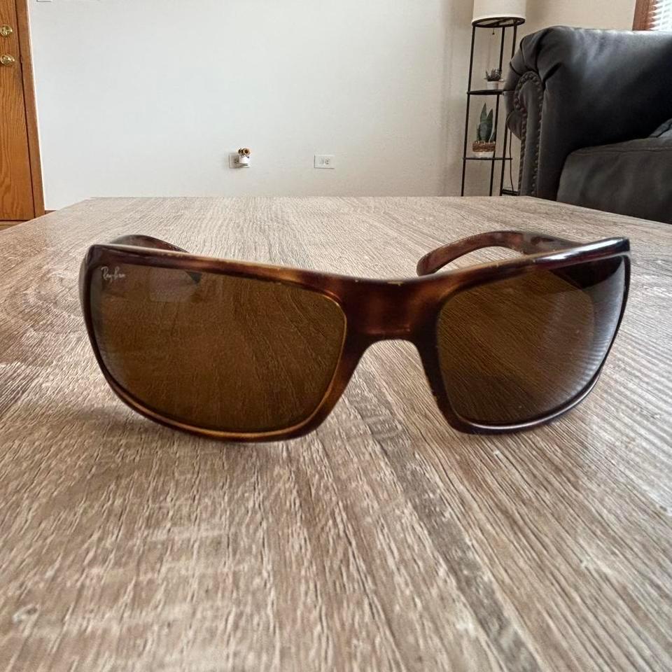 Vintage Ray Ban Sunglasses 55c8 7