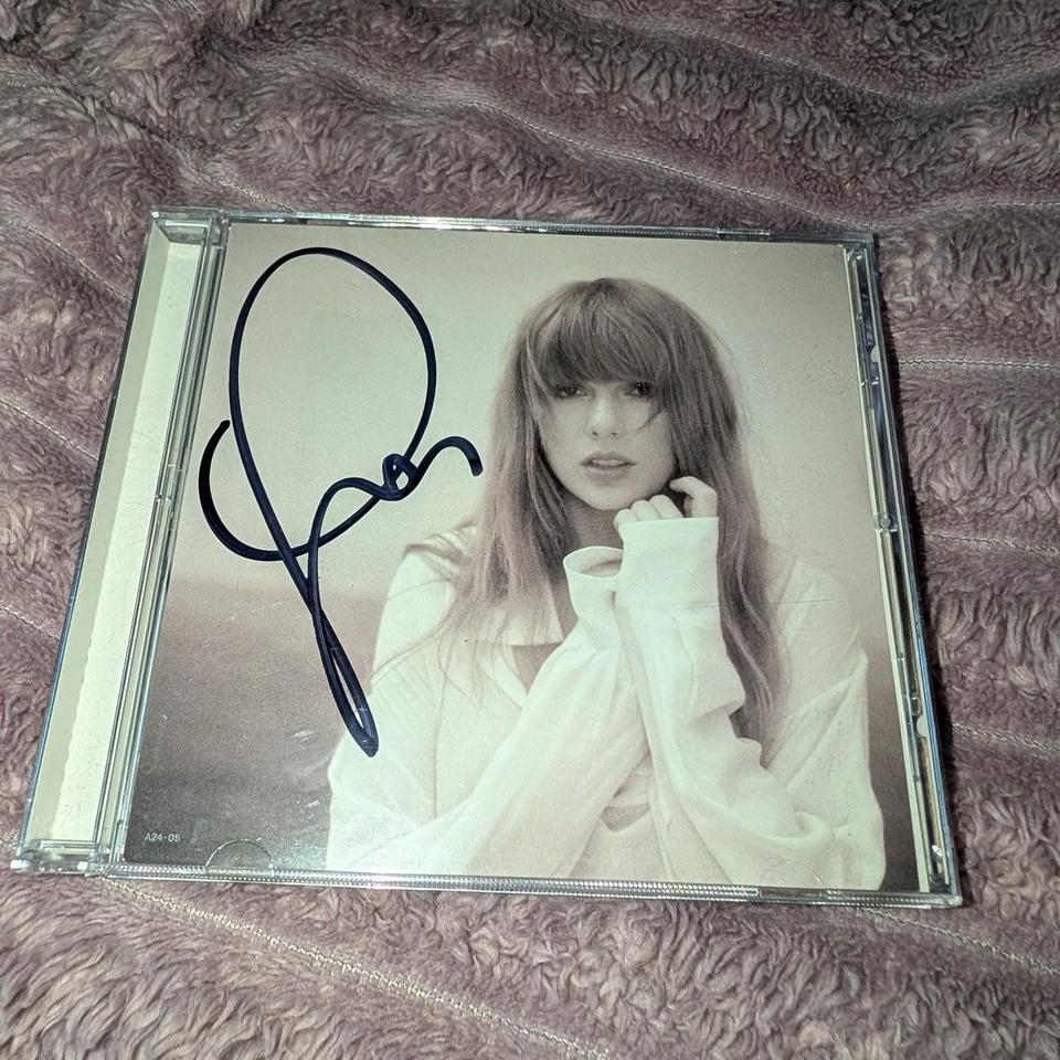 Signed Taylor Swift Cd For 8