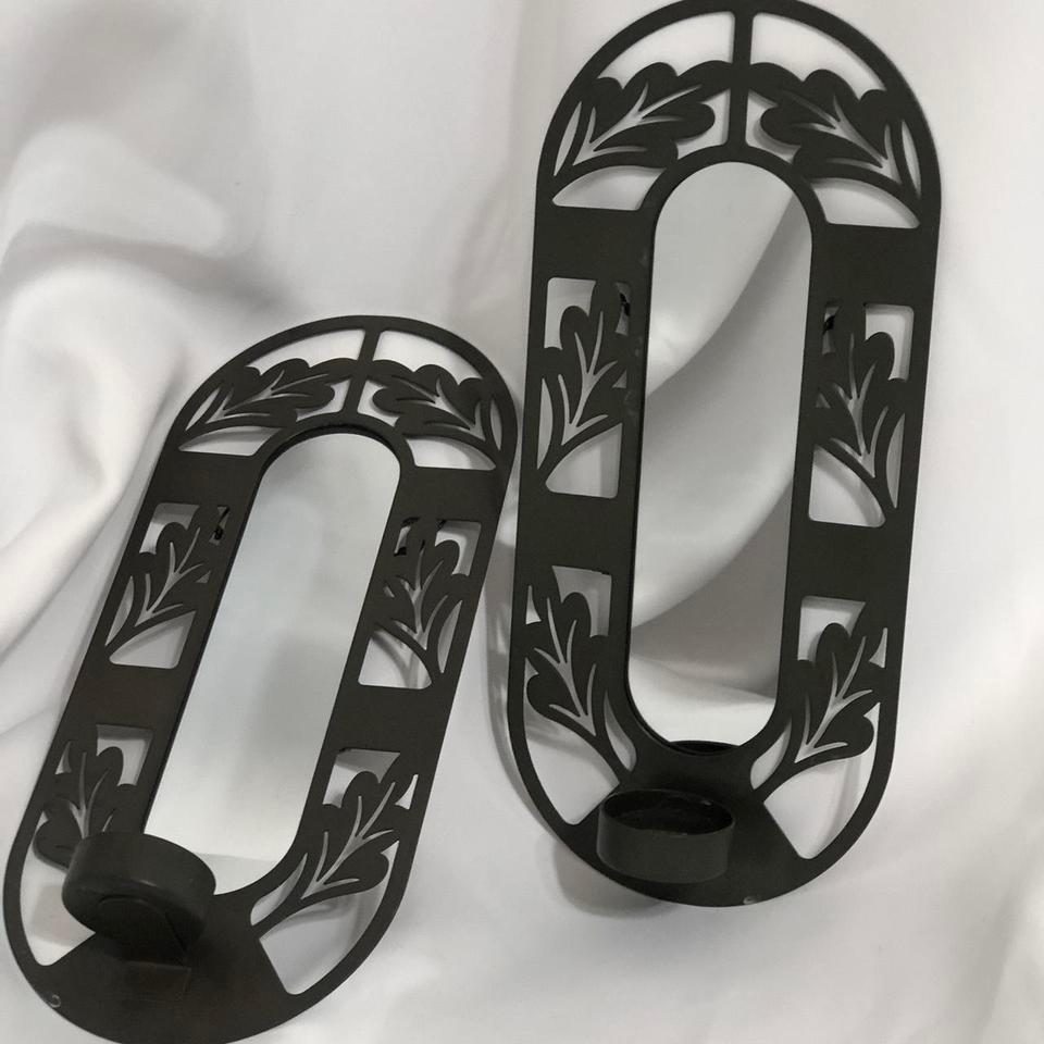 This Pier 1 Metal Candle 2