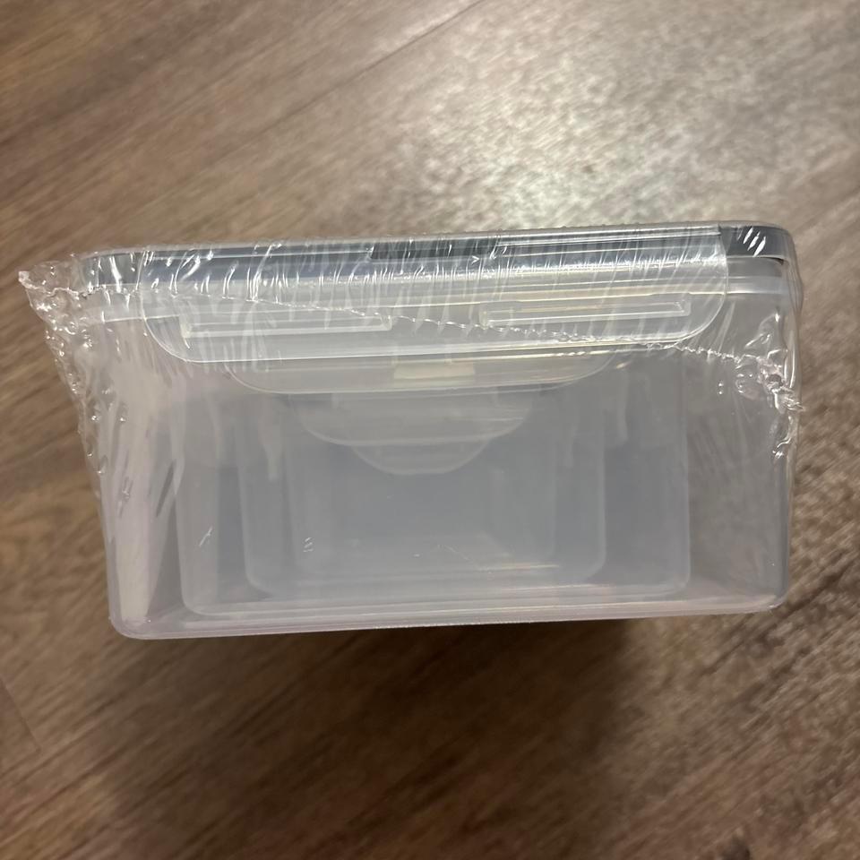 4 Square Food Containers With 4820 2