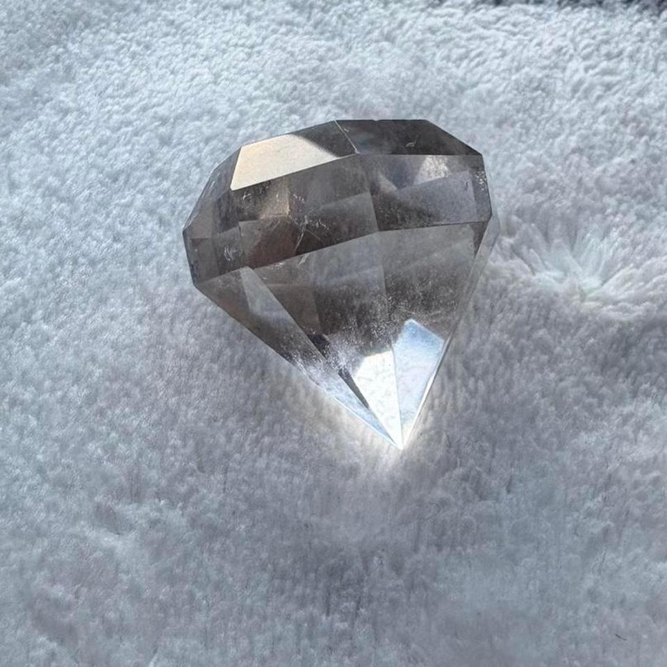 Clear Quartz Crystal Diamond With 4600 2
