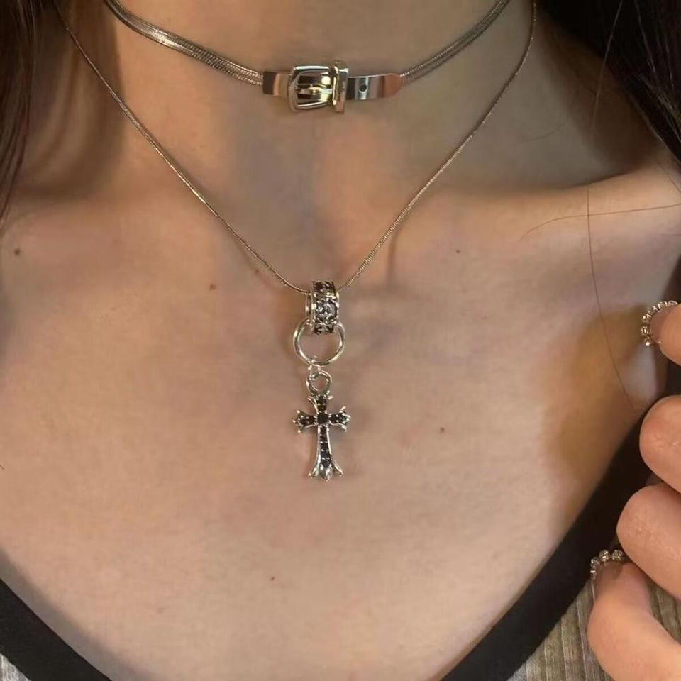 Y2k Black Stone Cross Necklace Ea98 5