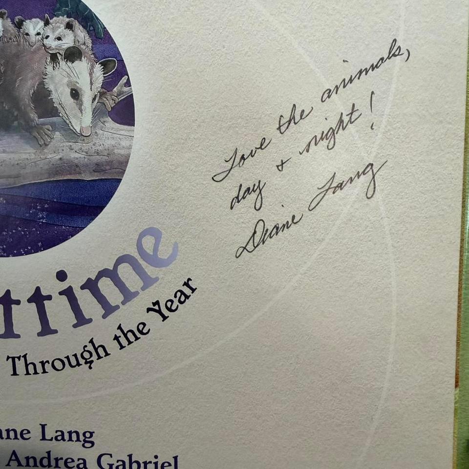 Autographed Childrens Book Daytime Nighttime 5