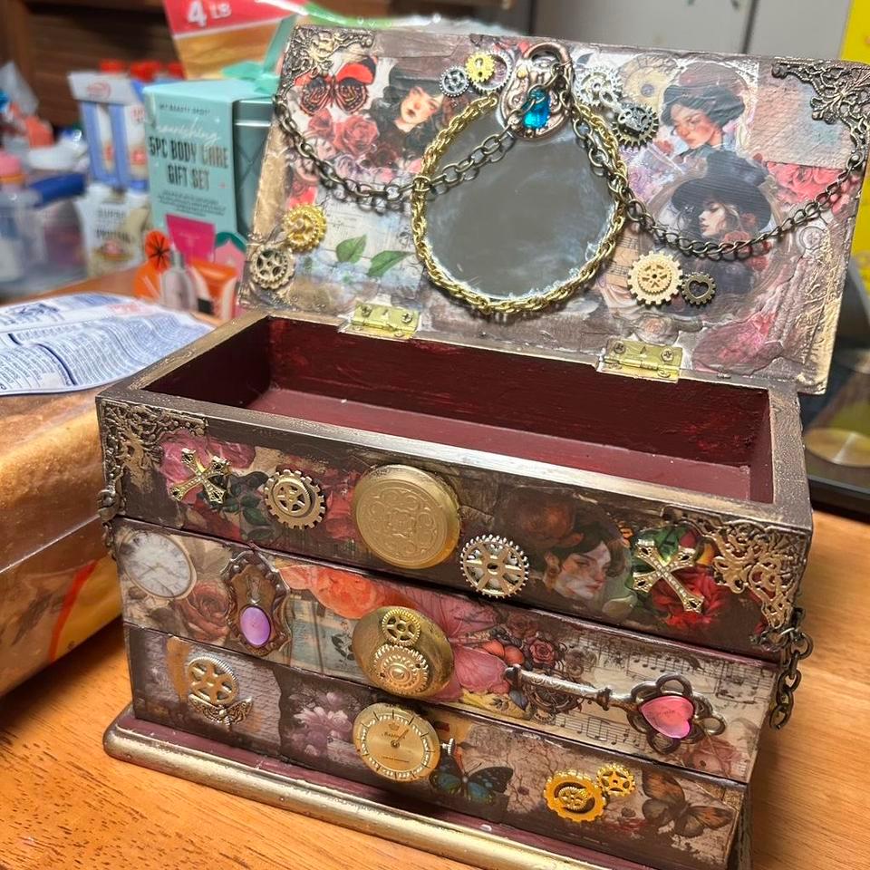 Hand Made Steampunk Style Jewelry 752e 5