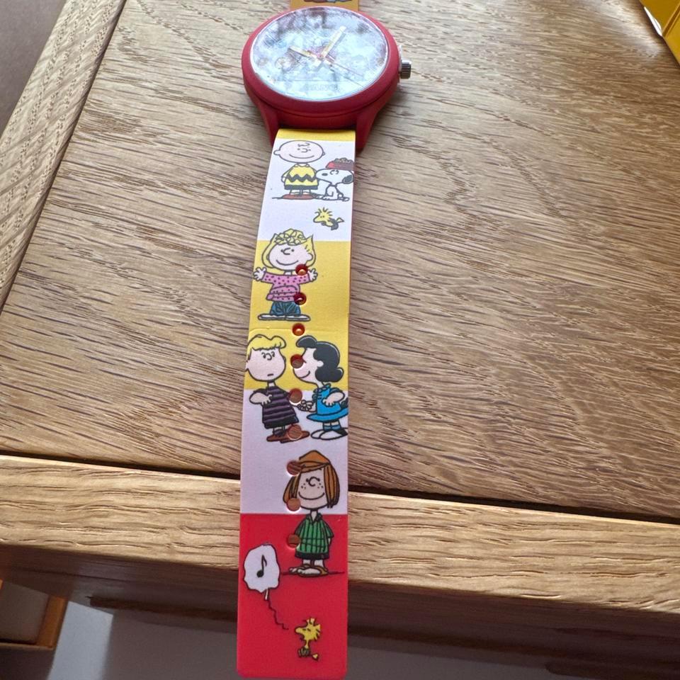 Snoopy And Charlie Brown Watch C2c7 3