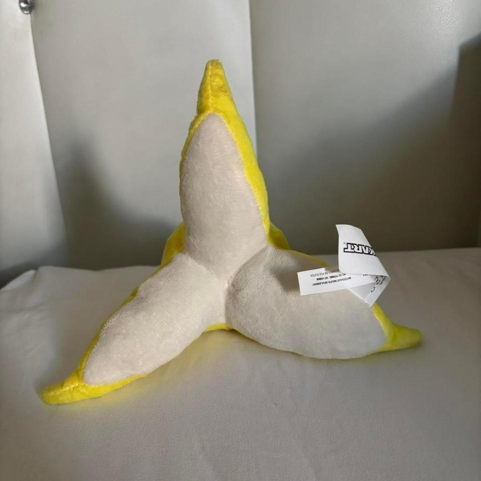 Mario Kart Banana Plush Toy B23e 7