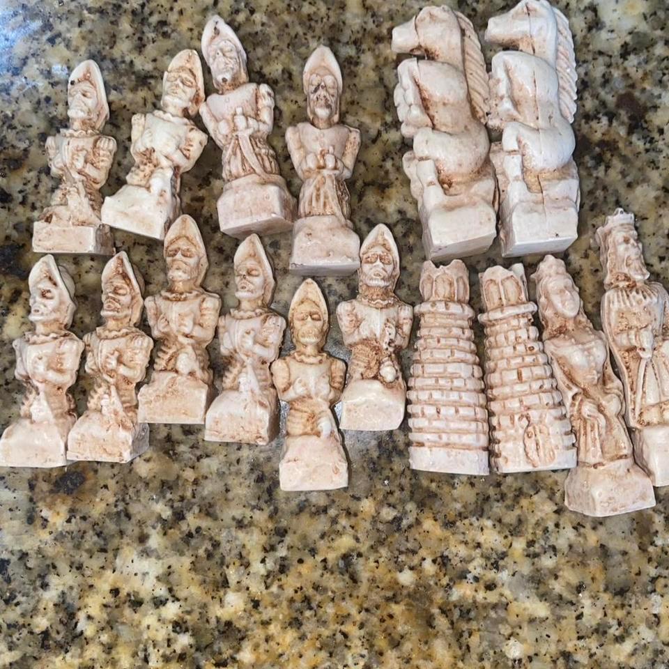 Vintage Mexican Aztec Hand Carved 0f34 2