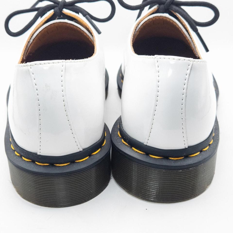 These White Dr Martens Oxfords 6378 6