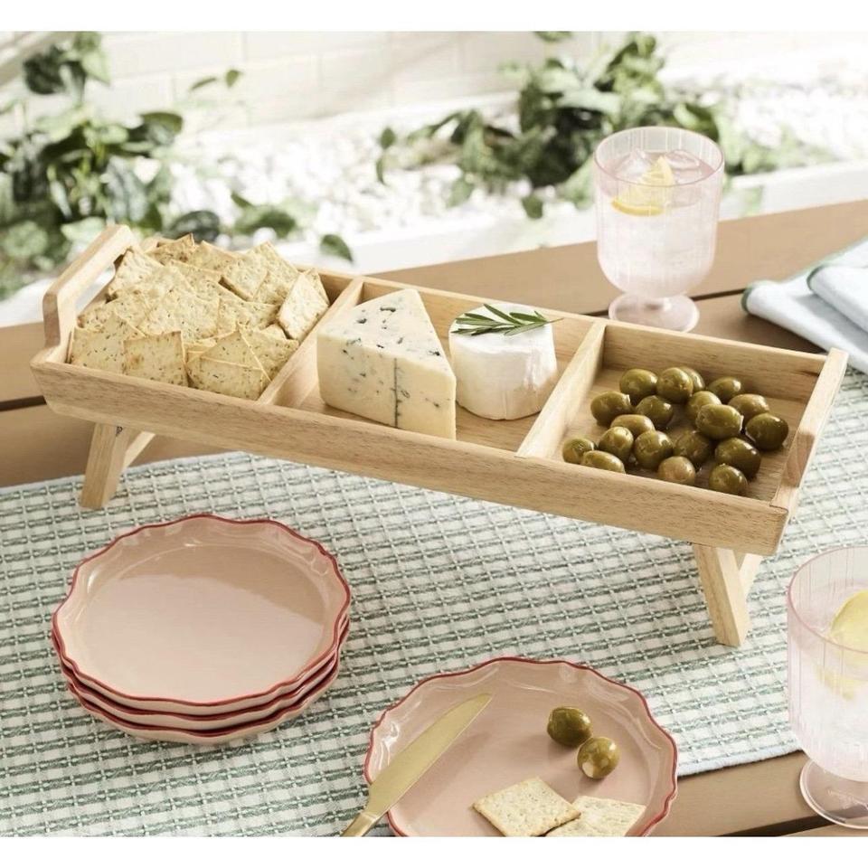 19 Foldable Wood Serving Tray 4502 2