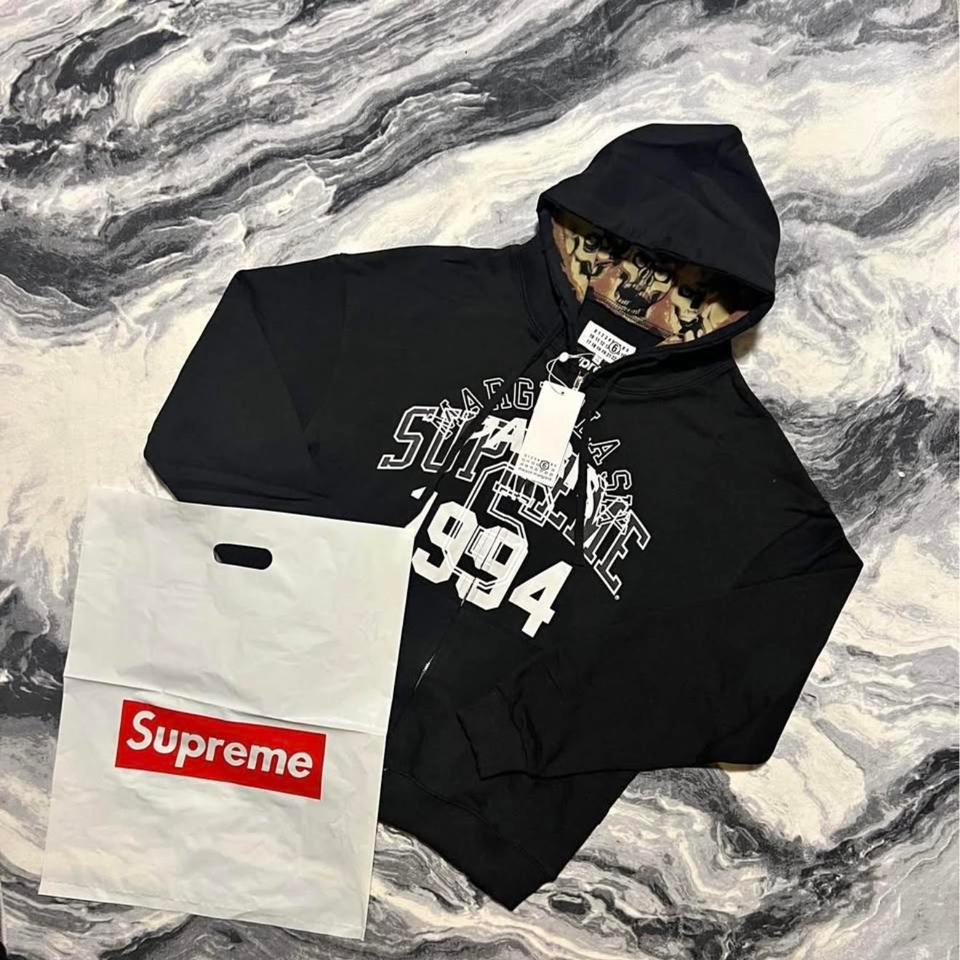 Supreme X Margiela Hoodie Size 067d