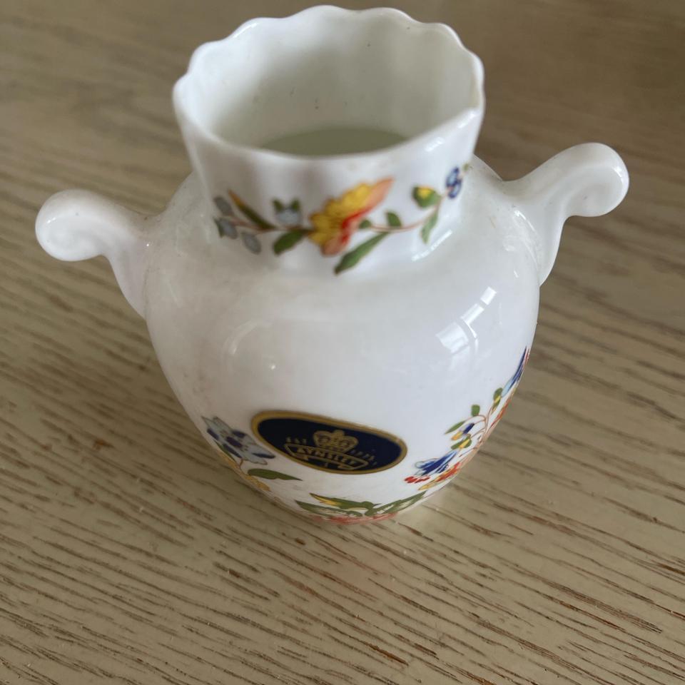 Royal Albert Bone China Vase 7a4d