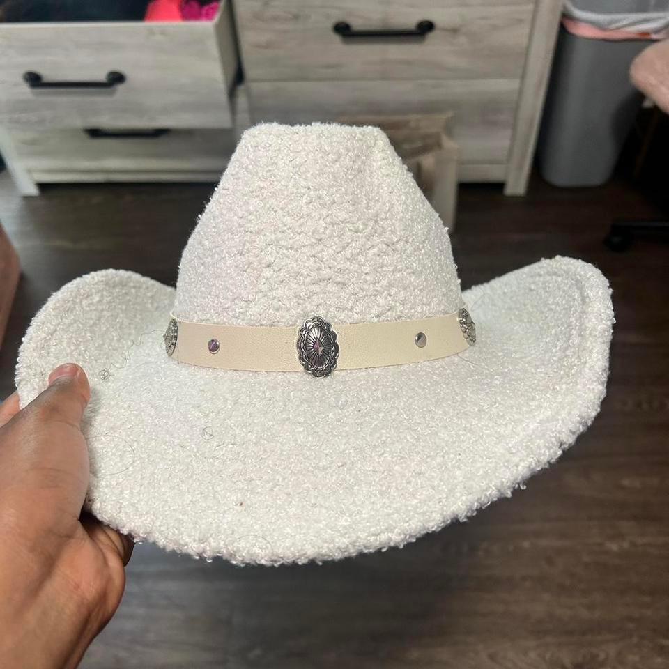 White Cowboy Hat With Cream D558