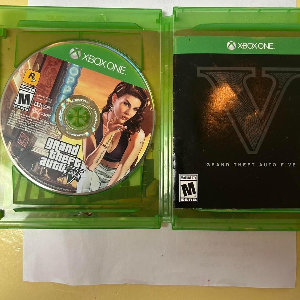 Grand Theft Auto 5 Xbox 3