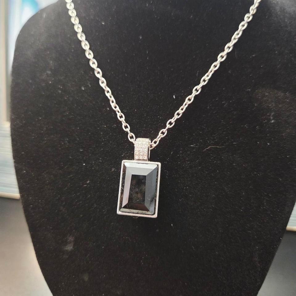 Silver Necklace With Black Stone 6236 2