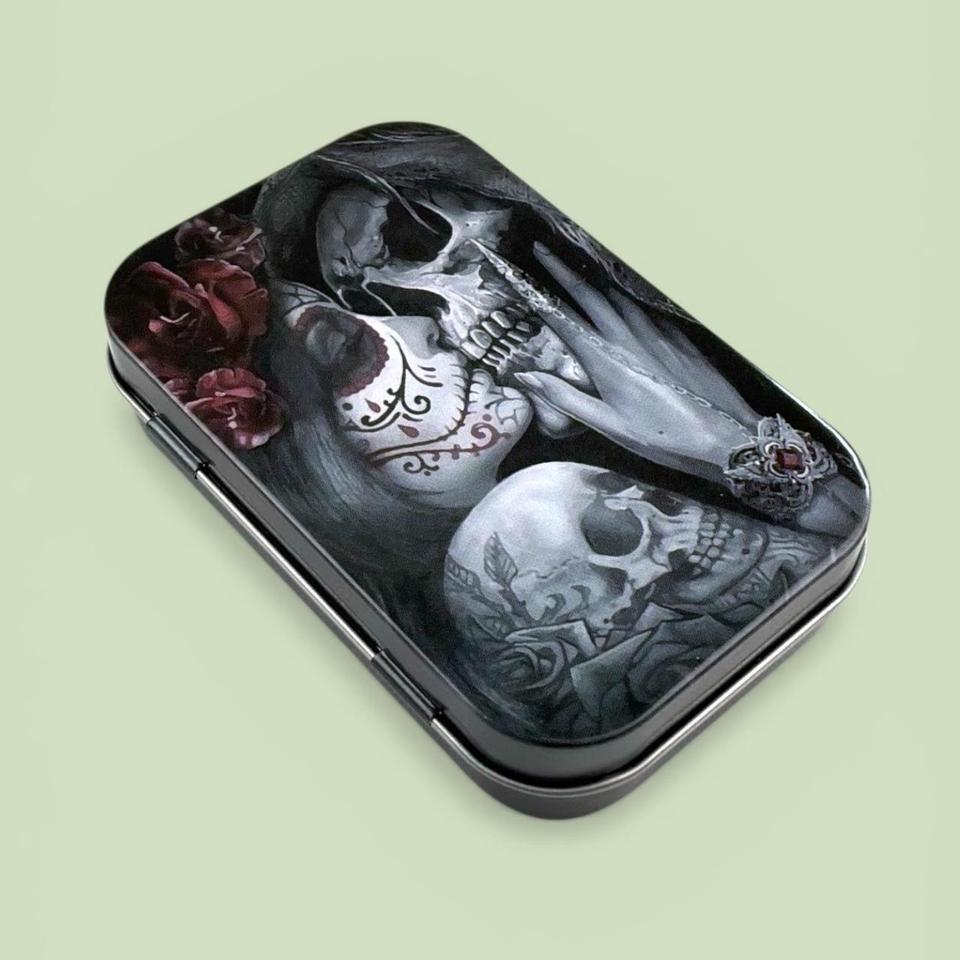 Black Metal Tin Box With 2641