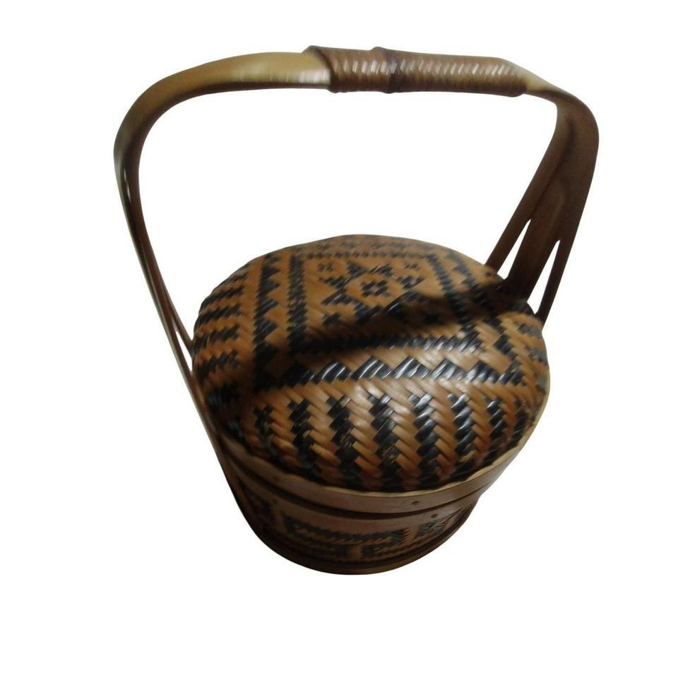Vintage Handwoven Bamboo Basket With E533
