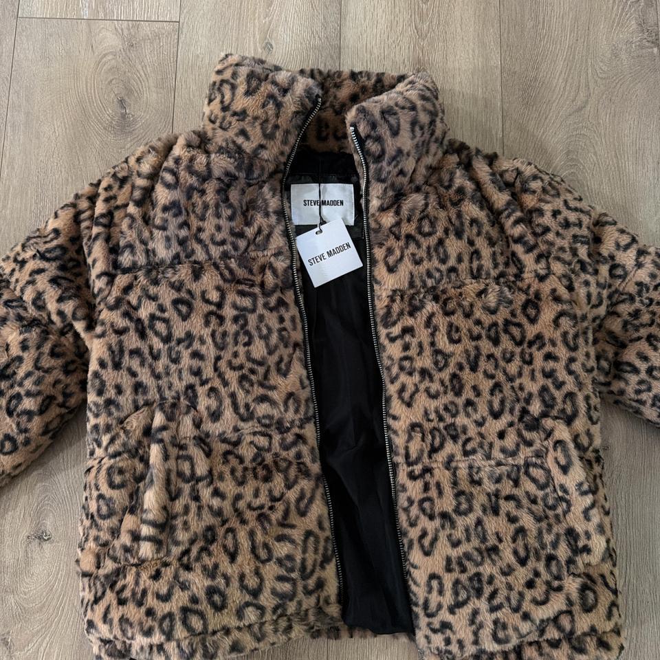 Steve Madden Leopard Print Puffer A989