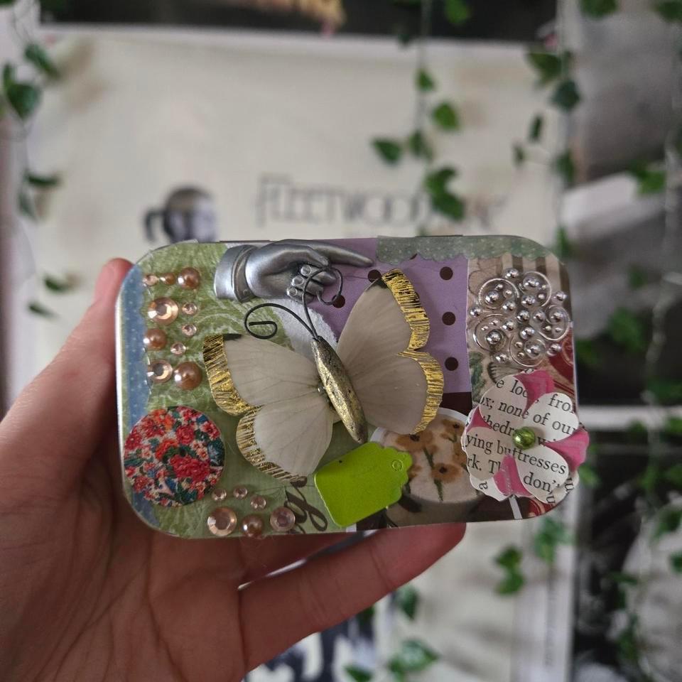 Handmade Keepsake Tin With Quirky F1c4
