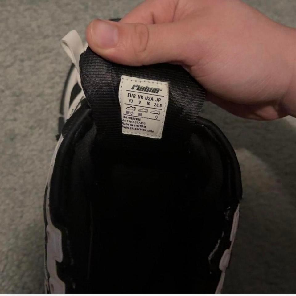 Balenci Runners Black White Size 298b 6