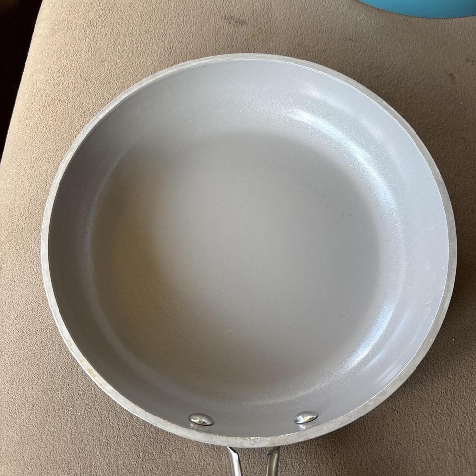 The Product Is A Set E70b 6