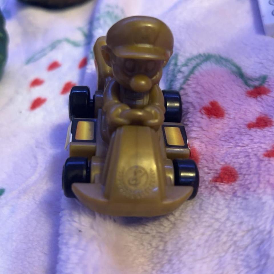 Gold Mario Kart 8 Deluxe 3700 2