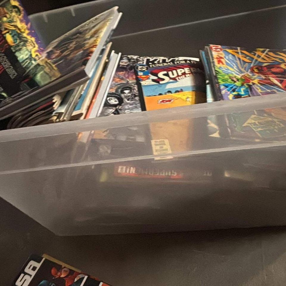 Clear Plastic Box For Comic 2247