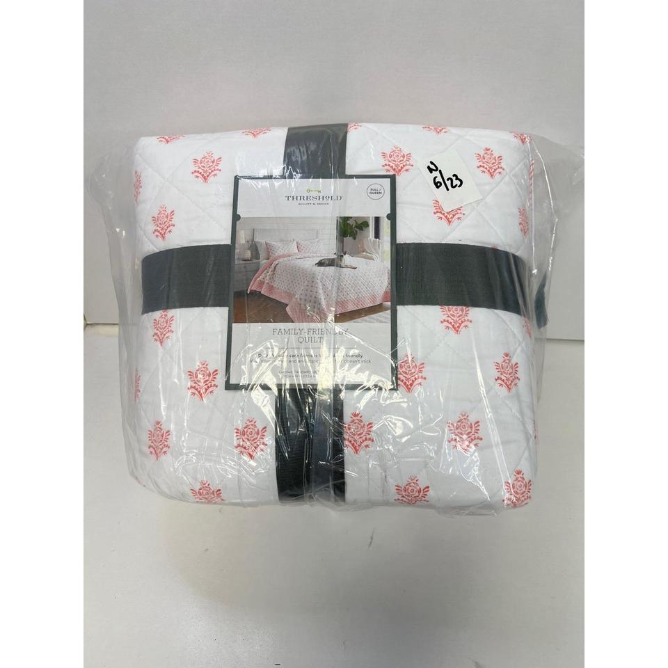 Threshold Quilt Set Queen Brand F041 2