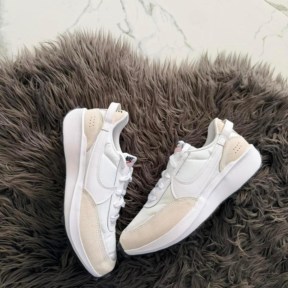Nike Waffle Debut Size 95 5