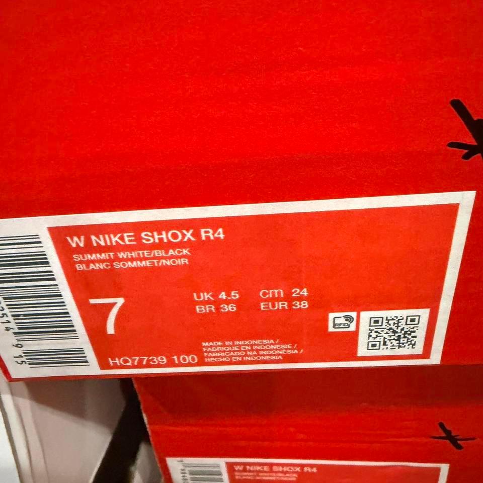 Nike Shox R4 Size 7 Cb6b 8