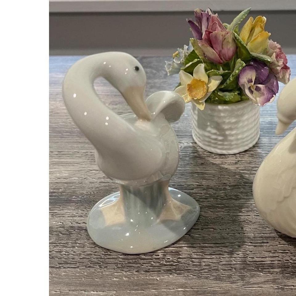 Vintage Lladro Coalport Porcelain Goose Ec75