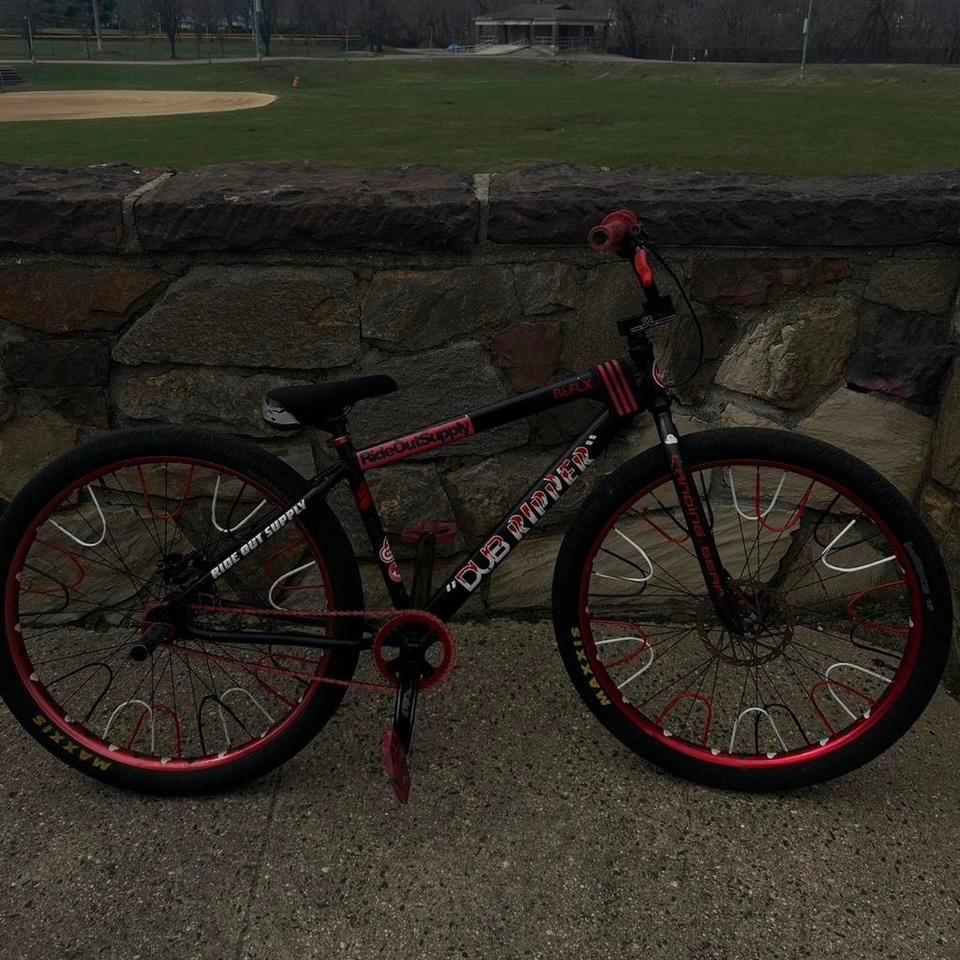 Red And Black Bmx Bike 8980