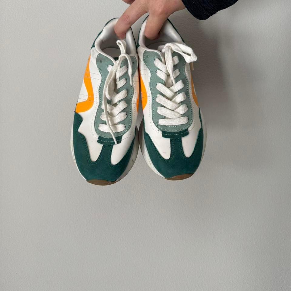 Steve Madden Green White Yellow