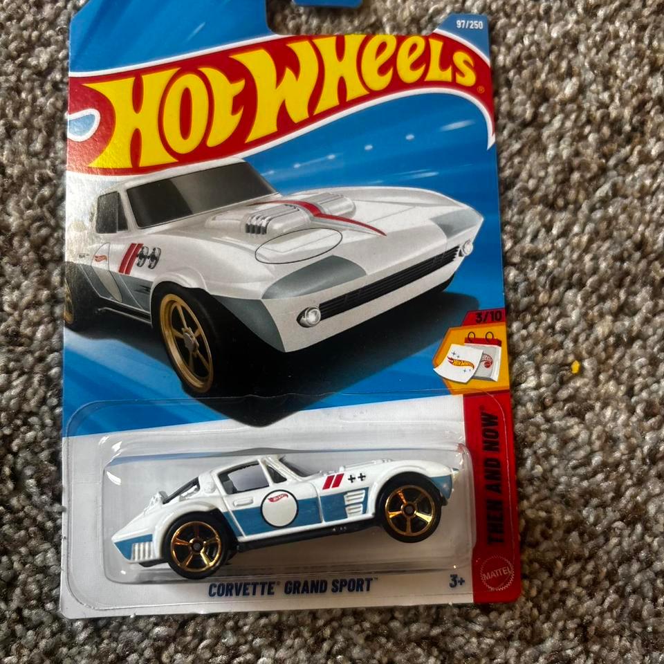 Hot Wheels Corvette Grand Sport 3f2b