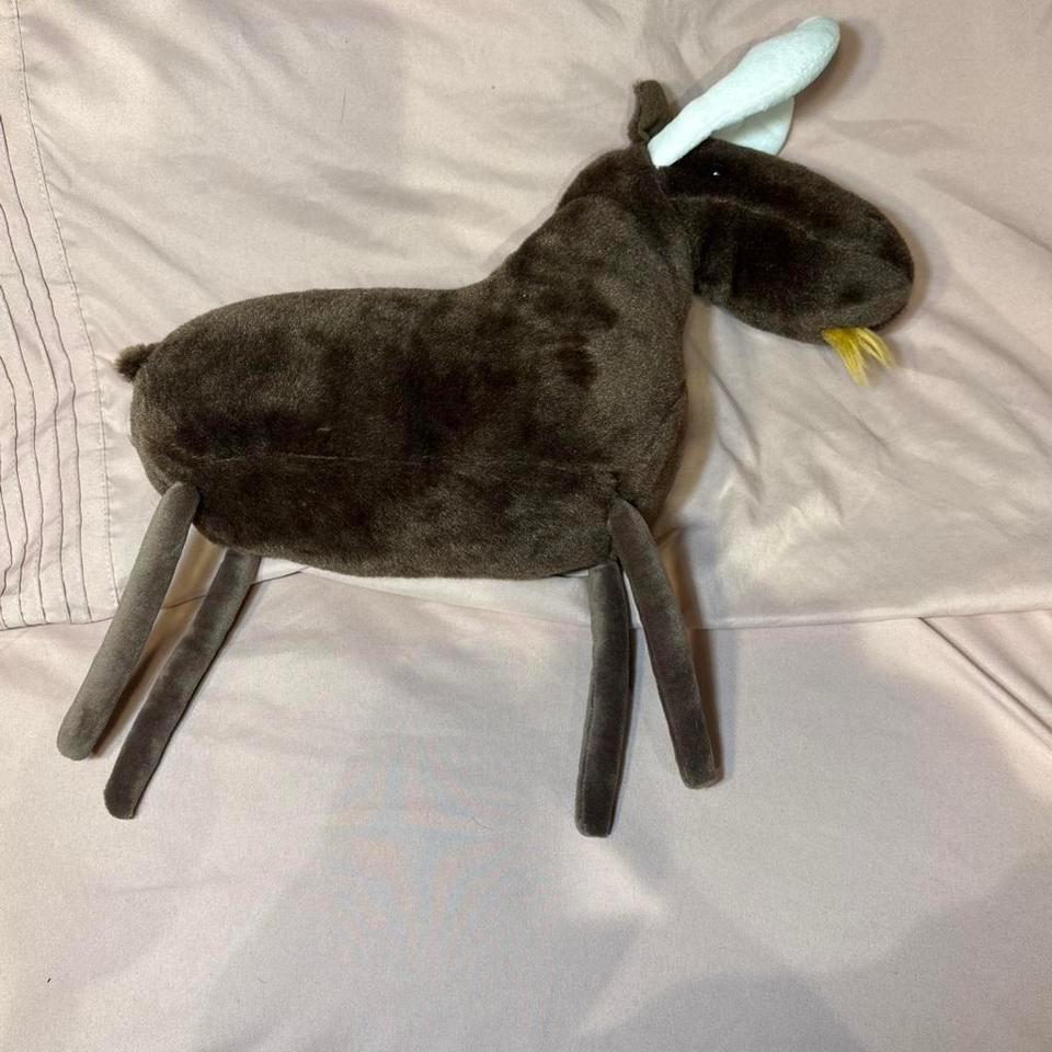 Moose Stuffed Animal With Comically 351b 2