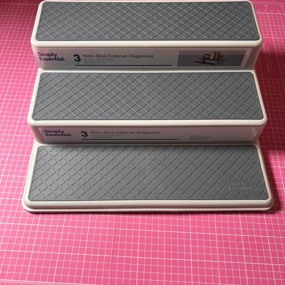 2 3 Tier Non Skid Cabinet B674