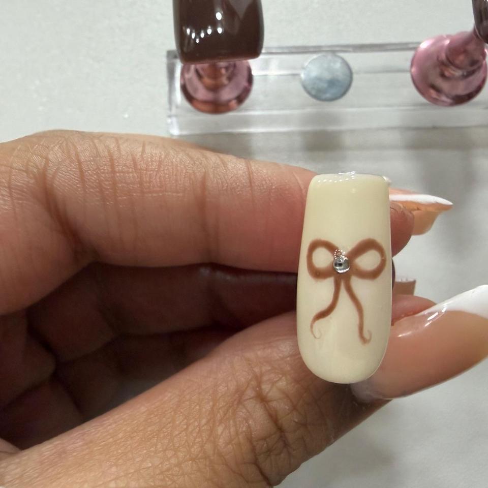 Brown And Beige Press On 015c 3