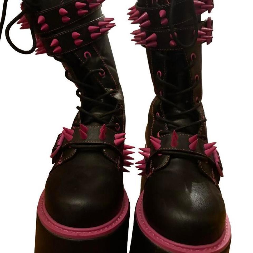 Hot Topic Black And Pink 64c9