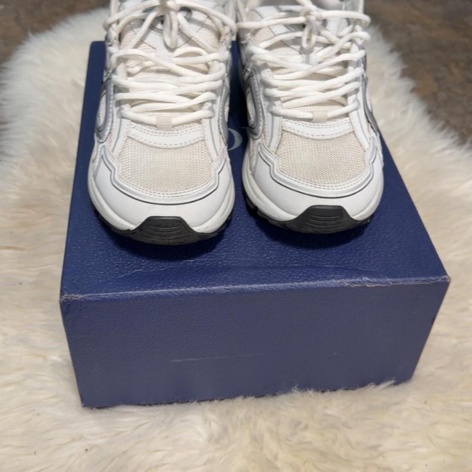 Dior B30 White Edition Size6 8c4d 6
