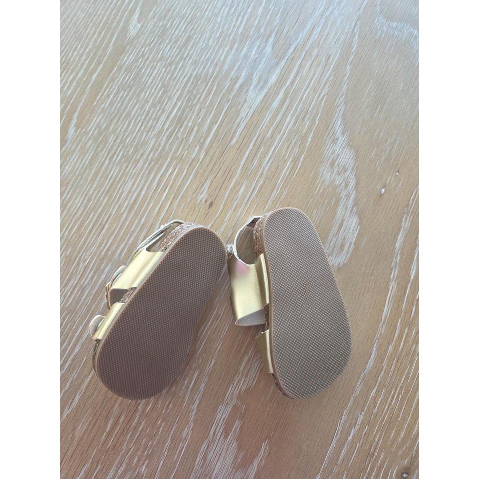 Old Navy Baby Girl Gold 6048 3